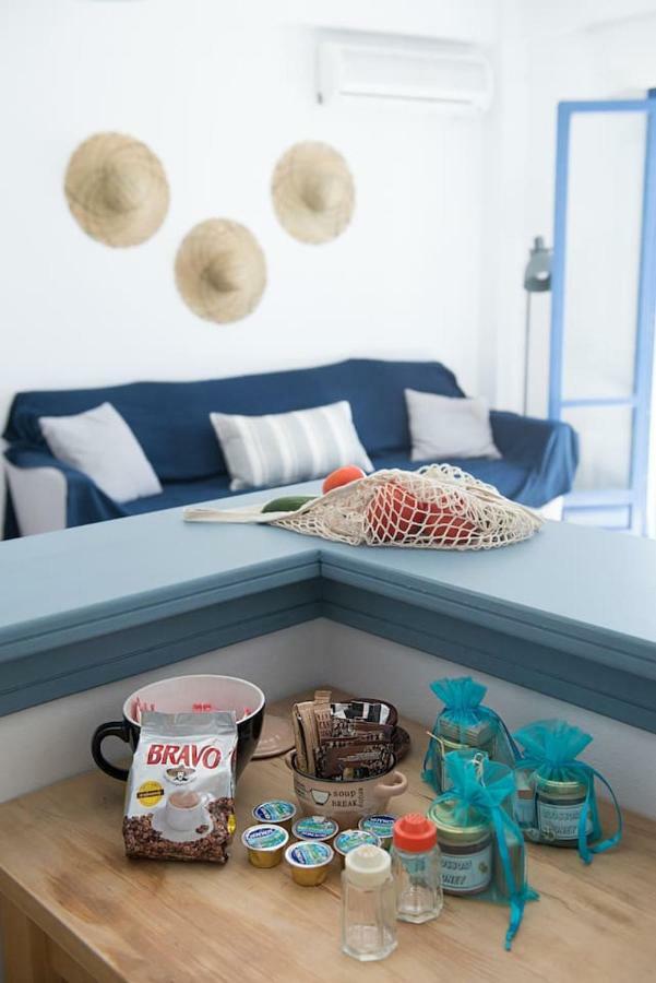Aquarella-Stylish Veranda Apartment In Centre Of Poros Town Eksteriør bilde